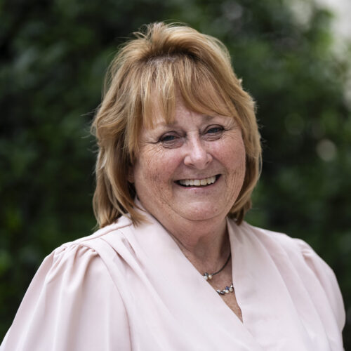 Kim Kuchenbrod headshot